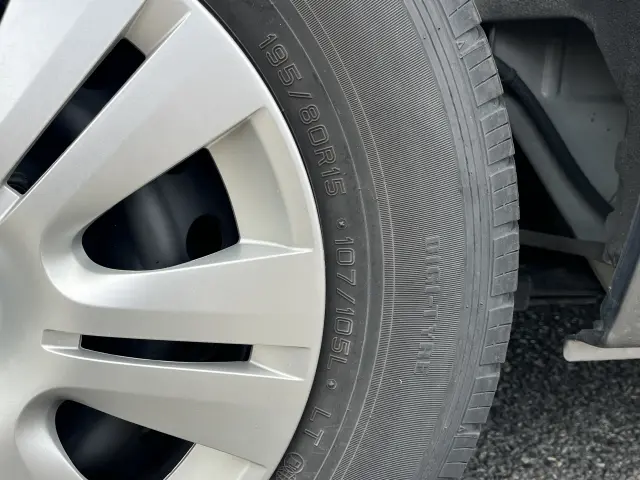 日産 キャラバン CBA-KS4E26(2WD)の写真41