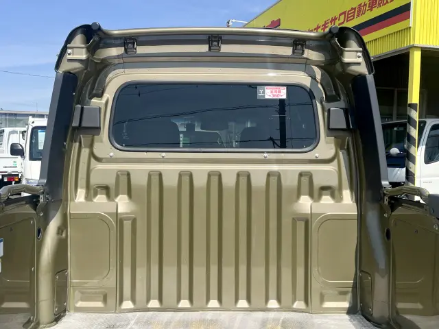 ダイハツ ハイゼットバン 3BD-S331W(4WD)の写真12