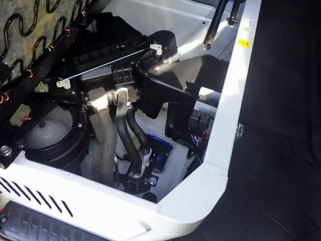 三菱 キャンター 2RG-FBA20(2WD)の写真16