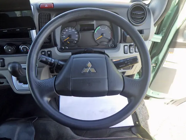 三菱 キャンター 2RG-FBA20(2WD)の写真20