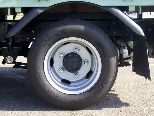 三菱 キャンター 2RG-FBA20(2WD)の写真37