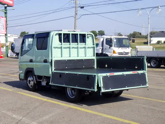 三菱 キャンター 2RG-FBA20(2WD)の写真40