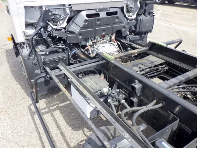 日野 デュトロ 2RG-XZU722M(2WD)の写真36