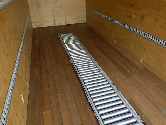 日野 レンジャー 2KG-FD2ABG(2WD)の写真8