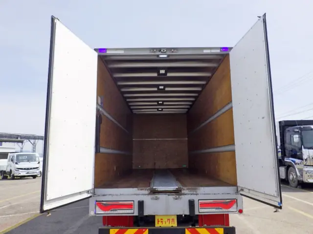 日野 レンジャー 2KG-FD2ABG(2WD)の写真31