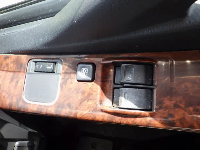 日野 レンジャー 2KG-FD2ABG(2WD)の写真48