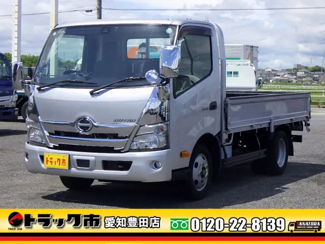 日野 デュトロ TPG-XZU700M(2WD)の写真1