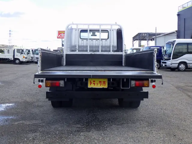 日野 デュトロ TPG-XZU700M(2WD)の写真27