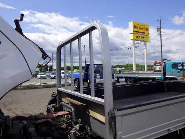 日野 デュトロ TPG-XZU700M(2WD)の写真38