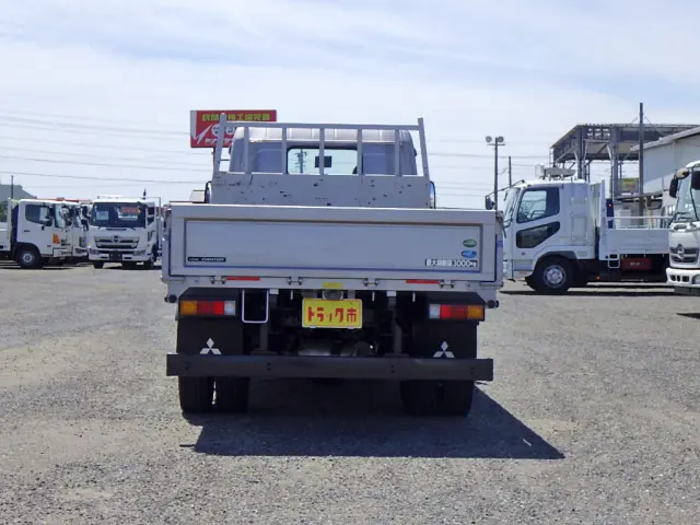 三菱 キャンター 2RG-FEAV0(2WD)の写真6