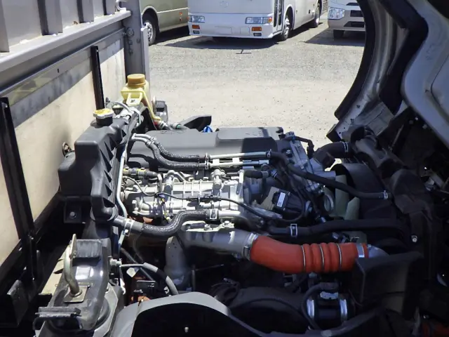 三菱 キャンター 2RG-FEAV0(2WD)の写真32