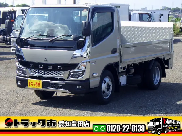 三菱 キャンター 2RG-FBAV0(2WD)の写真1