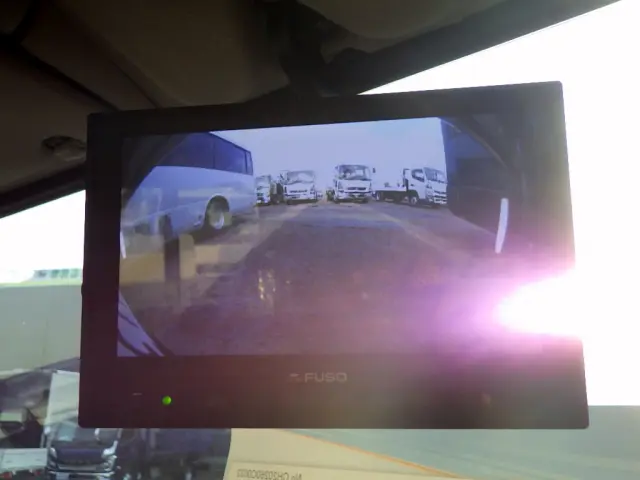 三菱 キャンター 2RG-FBAV0(2WD)の写真15