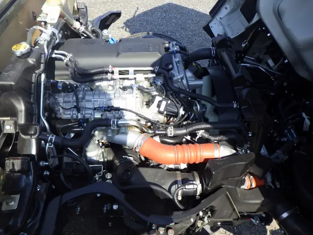 三菱 キャンター 2RG-FBAV0(2WD)の写真25