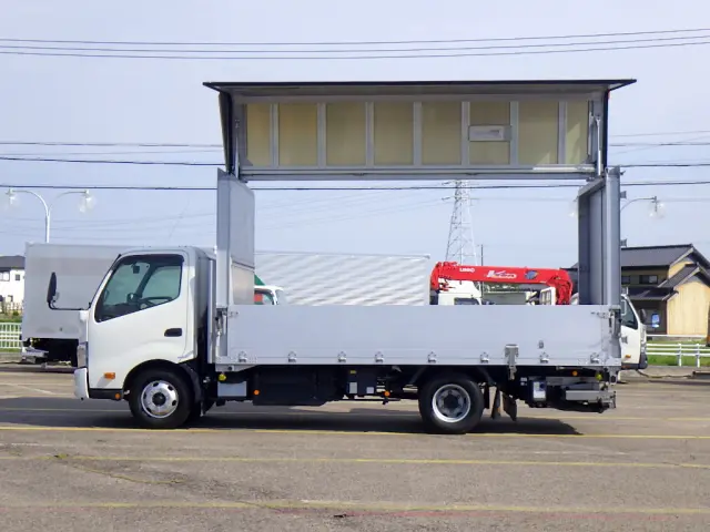 日野 デュトロ 2SG-XKU712M(2WD)の写真3