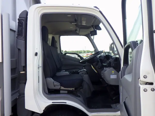 日野 デュトロ 2SG-XKU712M(2WD)の写真42