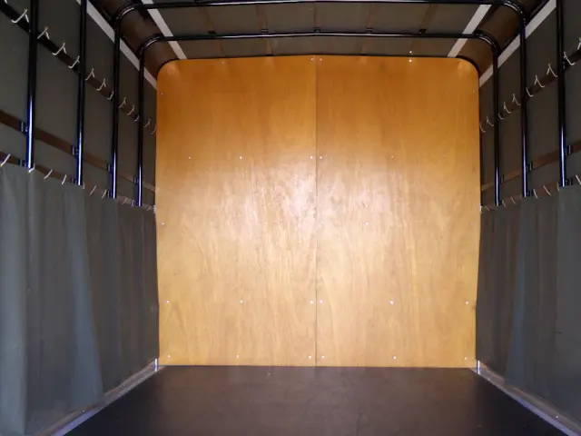 日産 アトラス 2RG-APR88AC(2WD)の写真11