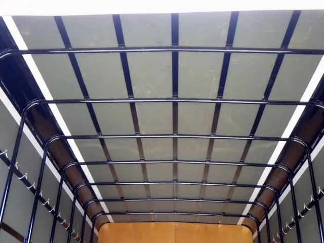 日産 アトラス 2RG-APR88AC(2WD)の写真12