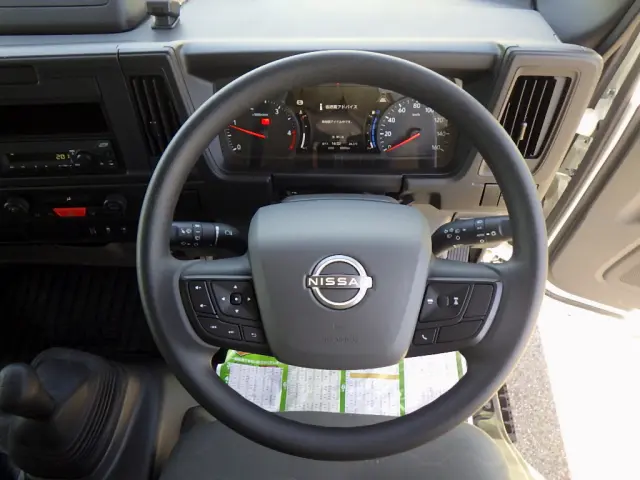 日産 アトラス 2RG-APR88AC(2WD)の写真14