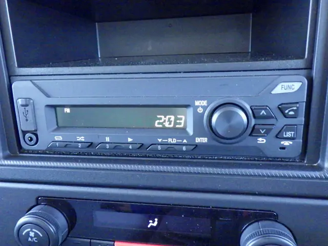 日産 アトラス 2RG-APR88AC(2WD)の写真19