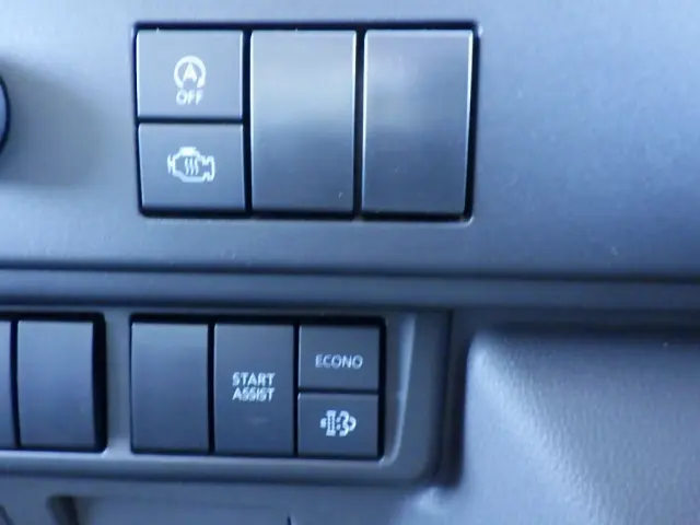 日産 アトラス 2RG-APR88AC(2WD)の写真21