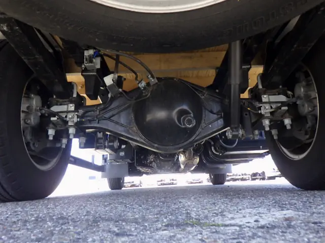 日産 アトラス 2RG-APR88AC(2WD)の写真24