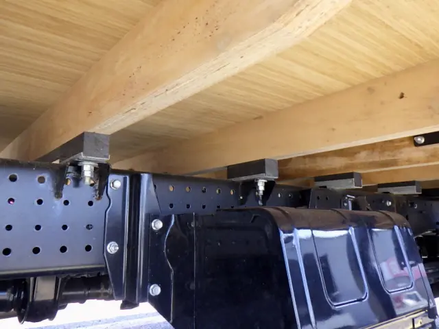 日産 アトラス 2RG-APR88AC(2WD)の写真27