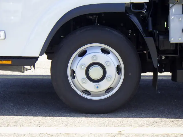 日産 アトラス 2RG-APR88AC(2WD)の写真28