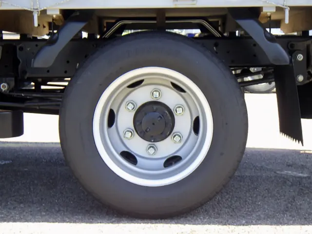 日産 アトラス 2RG-APR88AC(2WD)の写真29