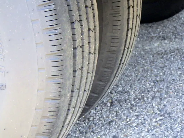 日産 アトラス 2RG-APR88AC(2WD)の写真30