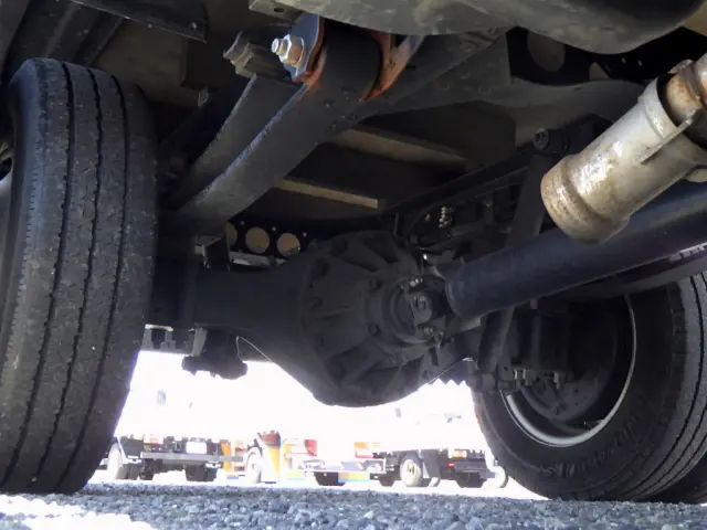 いすゞ エルフ TRG-NLR85AR(2WD)の写真21