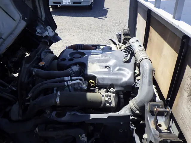 いすゞ エルフ TRG-NLR85AR(2WD)の写真27