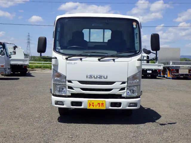 いすゞ エルフ TRG-NLR85AR(2WD)の写真31