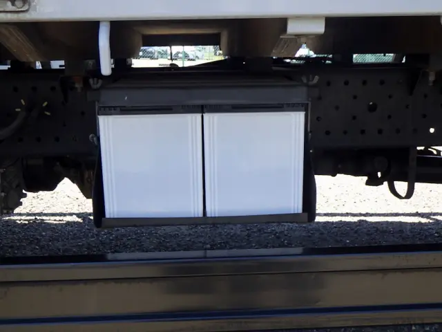 いすゞ エルフ TRG-NLR85AR(2WD)の写真42