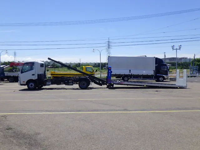 日野 デュトロ 2KG-XZU722M(2WD)の写真4