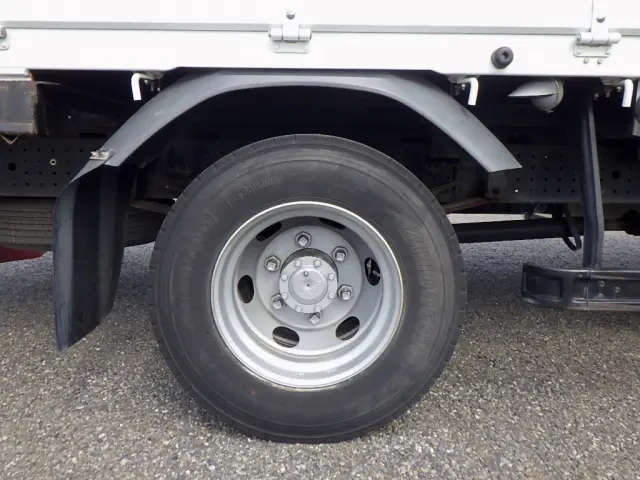 在庫にないトラックも見つかるまでお客様のサポートをさせて頂きます！（セミロング、ワイドロング、超ロング、パワーゲート、冷凍車、２ｔ、４ｔ）等。お探しのトラックが見つかった後のサポートもお任せください☆|三菱 キャンター 2PG-FED90(2WD)の写真17