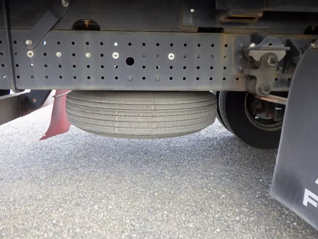 ★☆★お店に来て・見て！展示車の仕上がりに自信あり！すべての車両に“自分が買うなら”目線で仕上げております★☆★|三菱 キャンター 2PG-FED90(2WD)の写真20