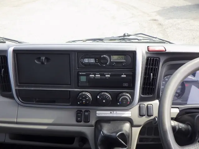 三菱 キャンター 2PG-FED90(2WD)の写真45
