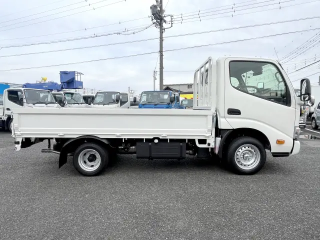 トヨタ ダイナ 3BF-TRY230(2WD)の写真4