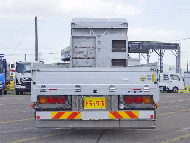 日野 プロフィア QKG-FW1EZBJ(2WD)の写真6