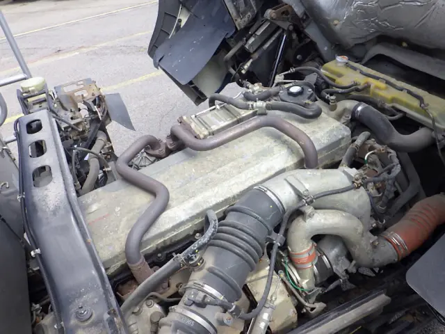 日野 プロフィア QKG-FW1EZBJ(2WD)の写真25