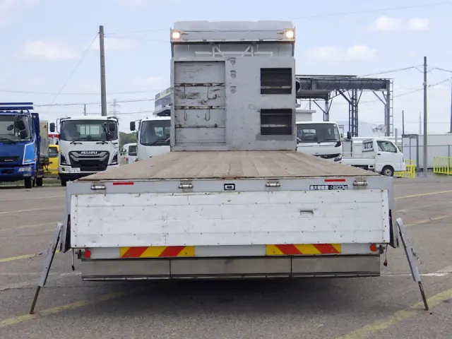 日野 プロフィア QKG-FW1EZBJ(2WD)の写真34