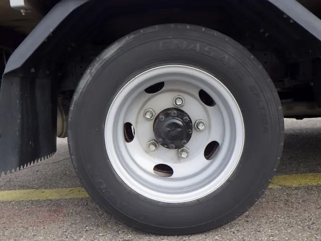 三菱 キャンター 2PG-FEB50(2WD)の写真19