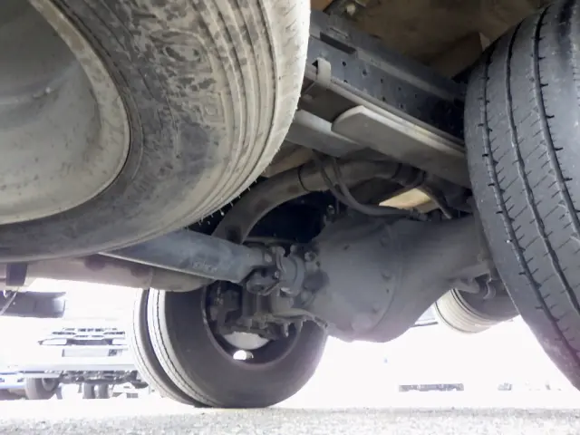 三菱 キャンター 2PG-FEB50(2WD)の写真20