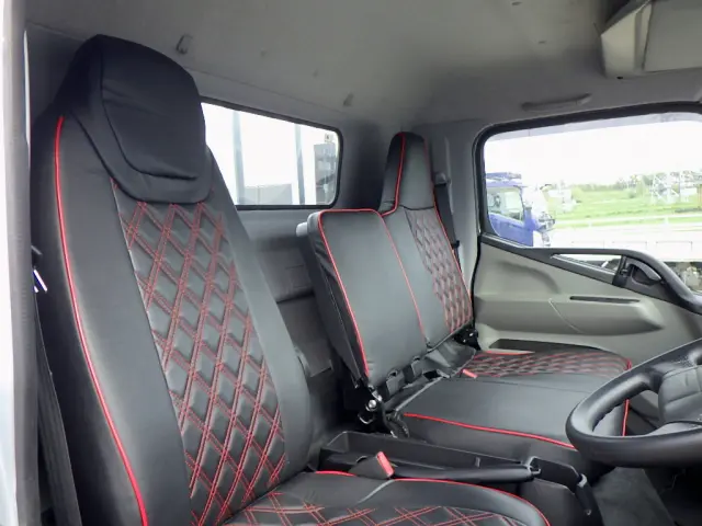 三菱 キャンター 2PG-FEB50(2WD)の写真36