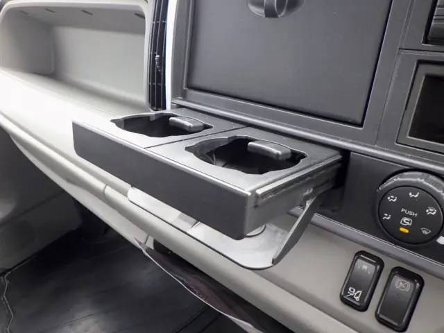 三菱 キャンター 2PG-FEB50(2WD)の写真42