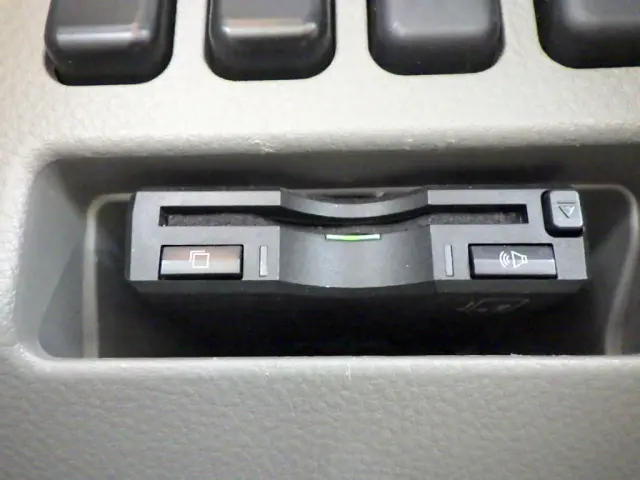 三菱 キャンター 2PG-FEB50(2WD)の写真47