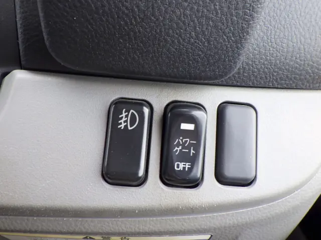 三菱 キャンター 2PG-FEB50(2WD)の写真48