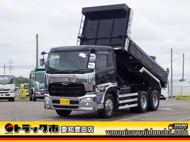 ＵＤ クオン QKG-CW5XL(6x4)の写真1