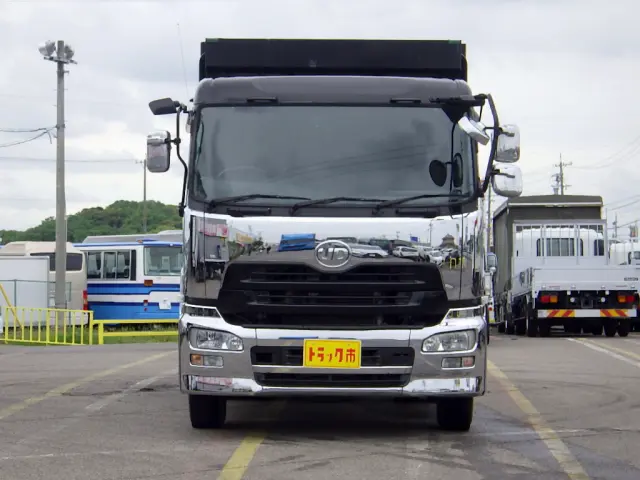 ＵＤ クオン QKG-CW5XL(6x4)の写真3